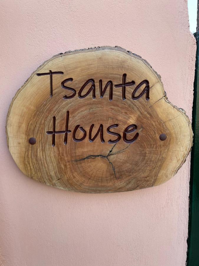 Casa vacanze Tsanta House